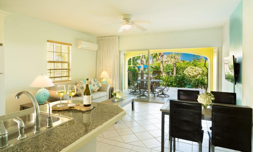 Trade Winds Condotel Grace Bay
