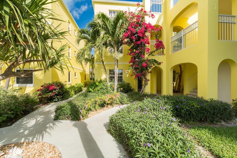 Hotel Trade Winds Condotel 3*