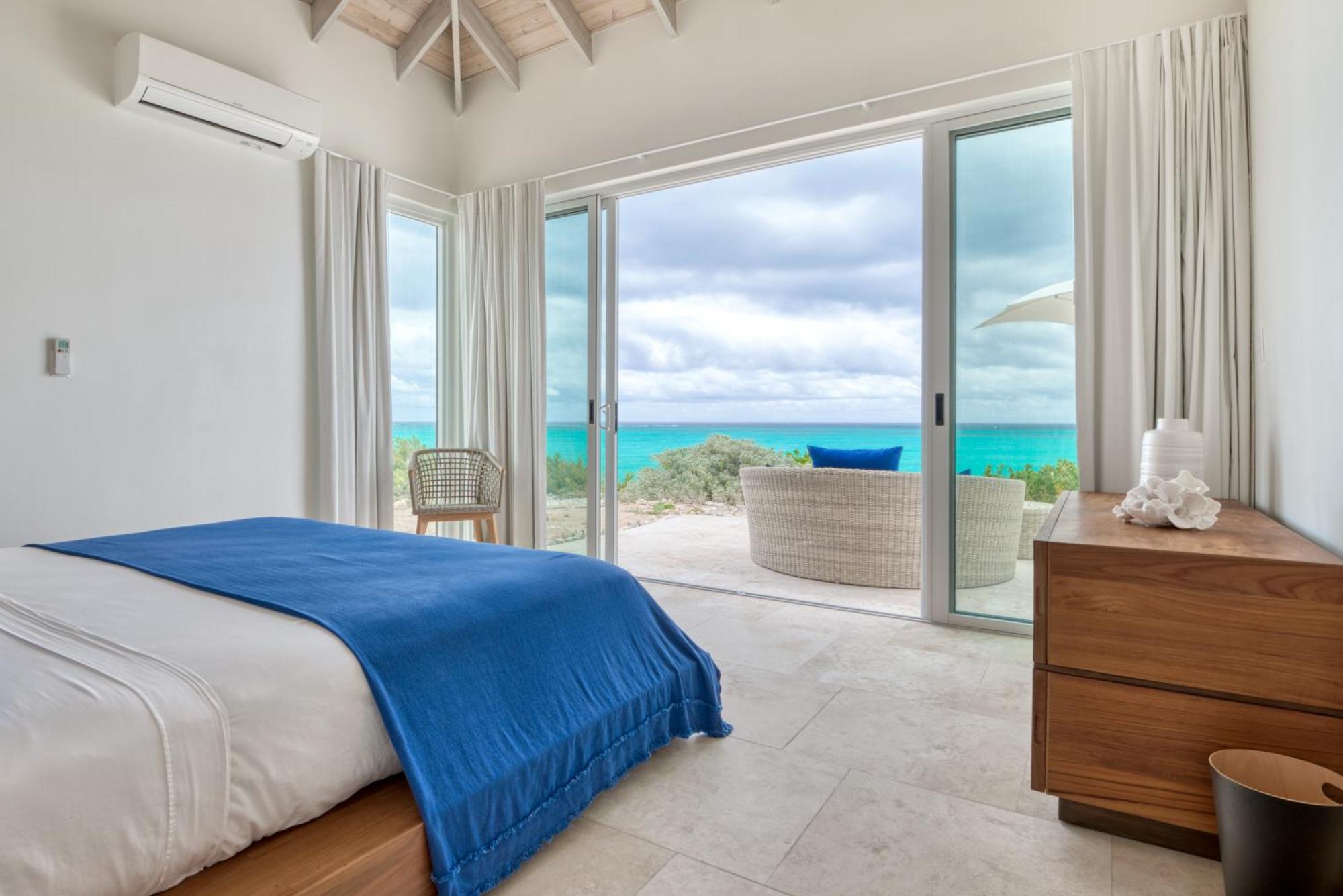 Sailrock - Oceanview & Resort