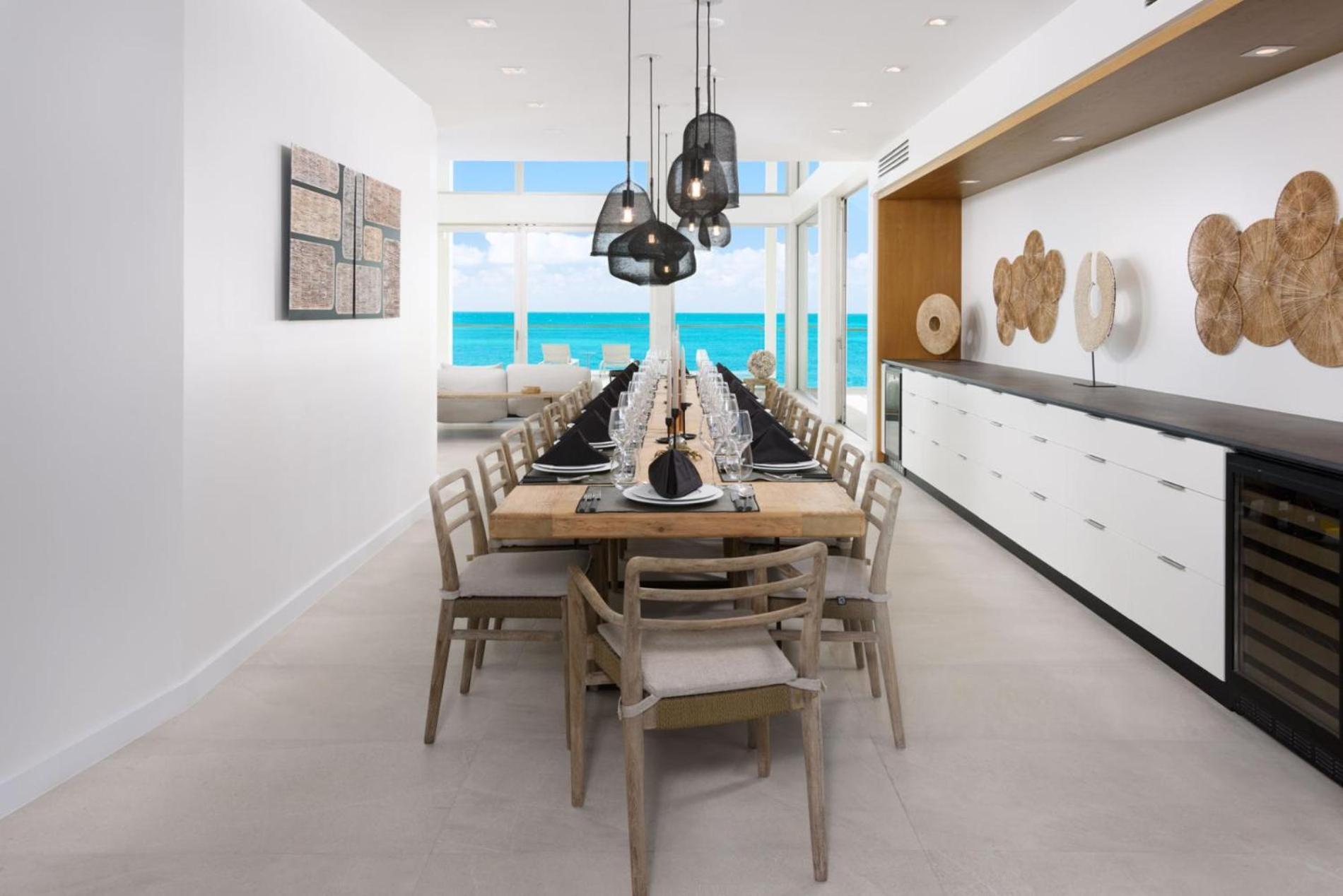 Villa La South, Luxury Oceanfront On Sapodilla Bay Taylor Bay Beach