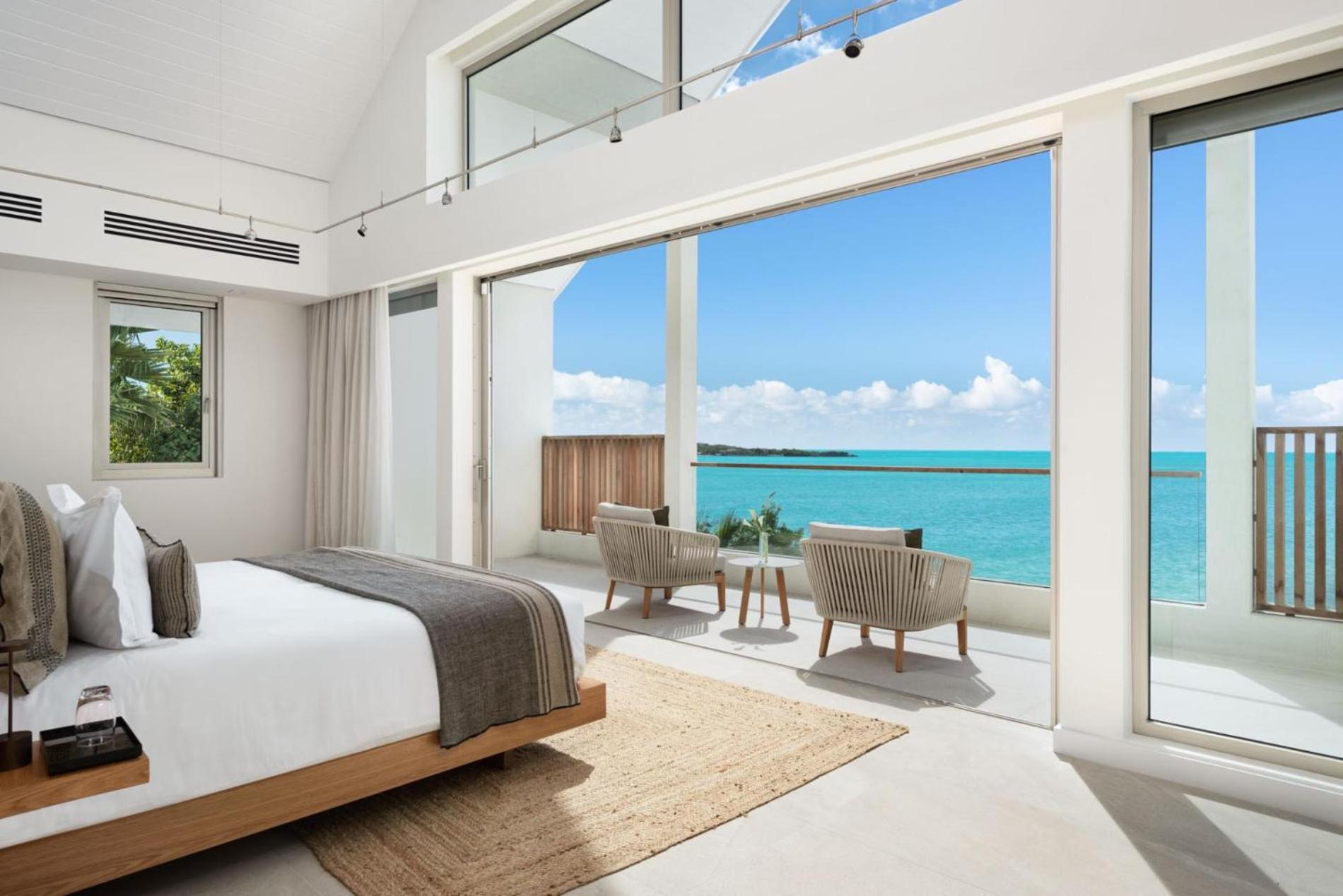 La South, Luxury Oceanfront On Sapodilla Bay Villa Taylor Bay Beach