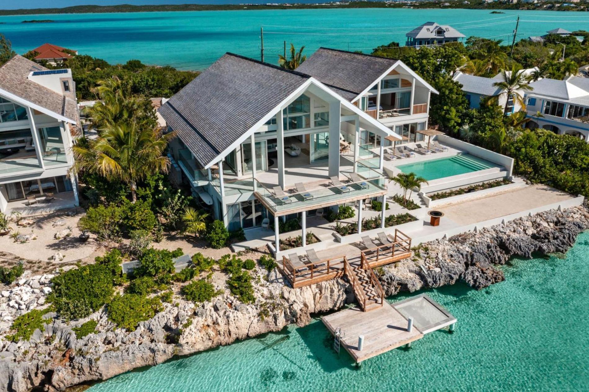 La South, Luxury Oceanfront On Sapodilla Bay * Taylor Bay Beach