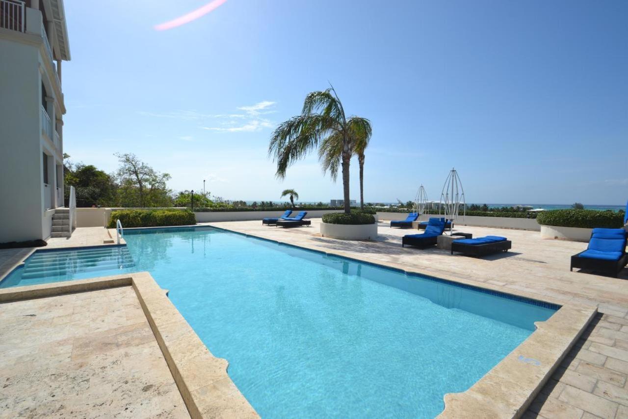 Private Poolside, Loft-like With Panoramic Grace Bay Views, Walk To Beach, Restaurants, & Marina! Apartment *