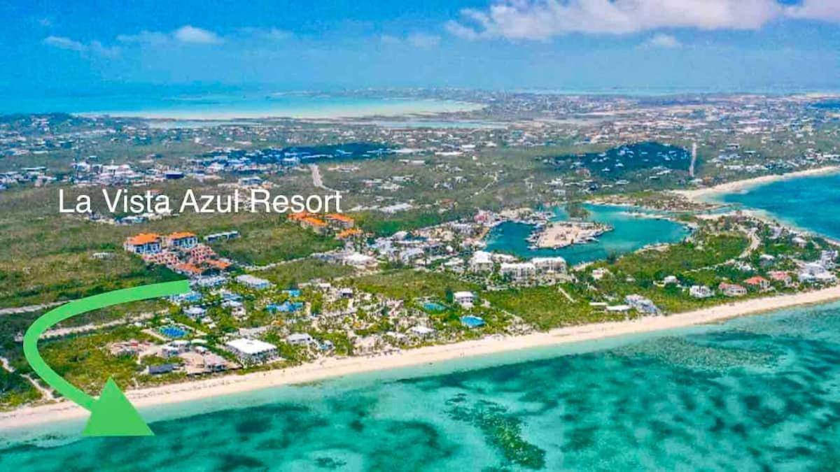 Private Poolside, Loft-like With Panoramic Grace Bay Views, Walk To Beach, Restaurants, & Marina! Apartment *
