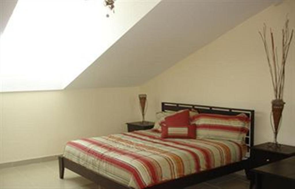 Carib Club Apartment