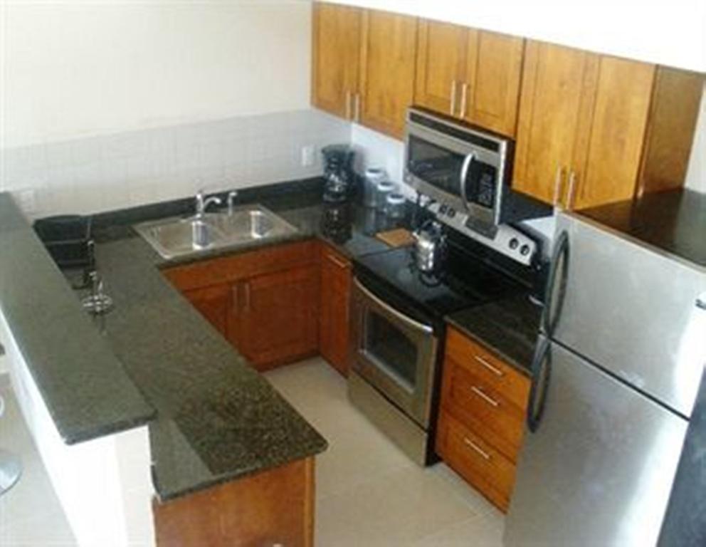 Carib Club Apartment