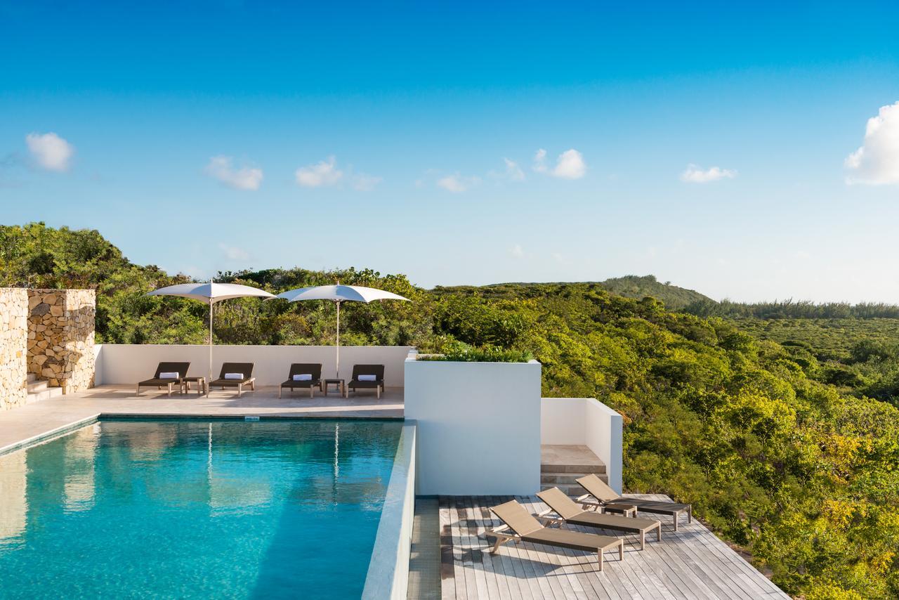 Sailrock - Oceanview & Resort