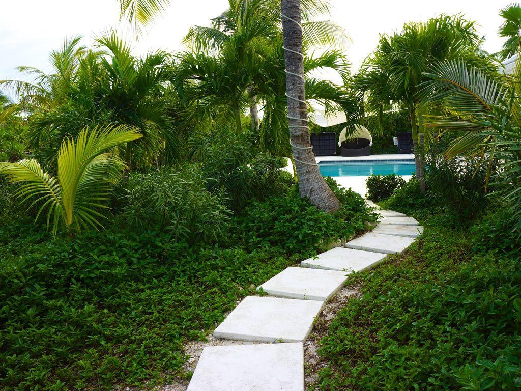 Turks And Caicos Grace Bay Beach Walk Villas Villa Providenciales