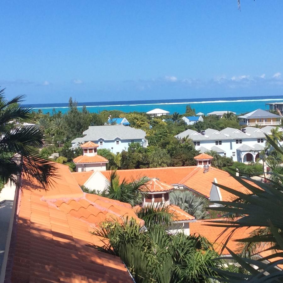 One Bedroom La Vista Azul * Providenciales