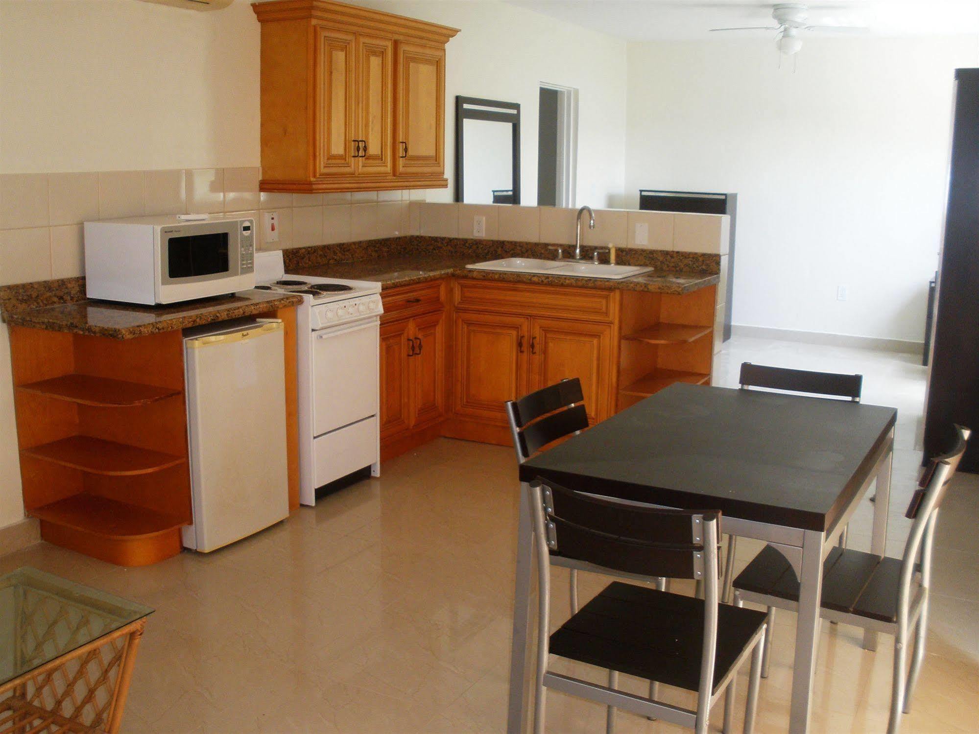 Carib Club Apartment
