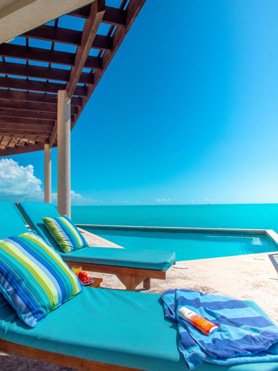 Kendara Providenciales