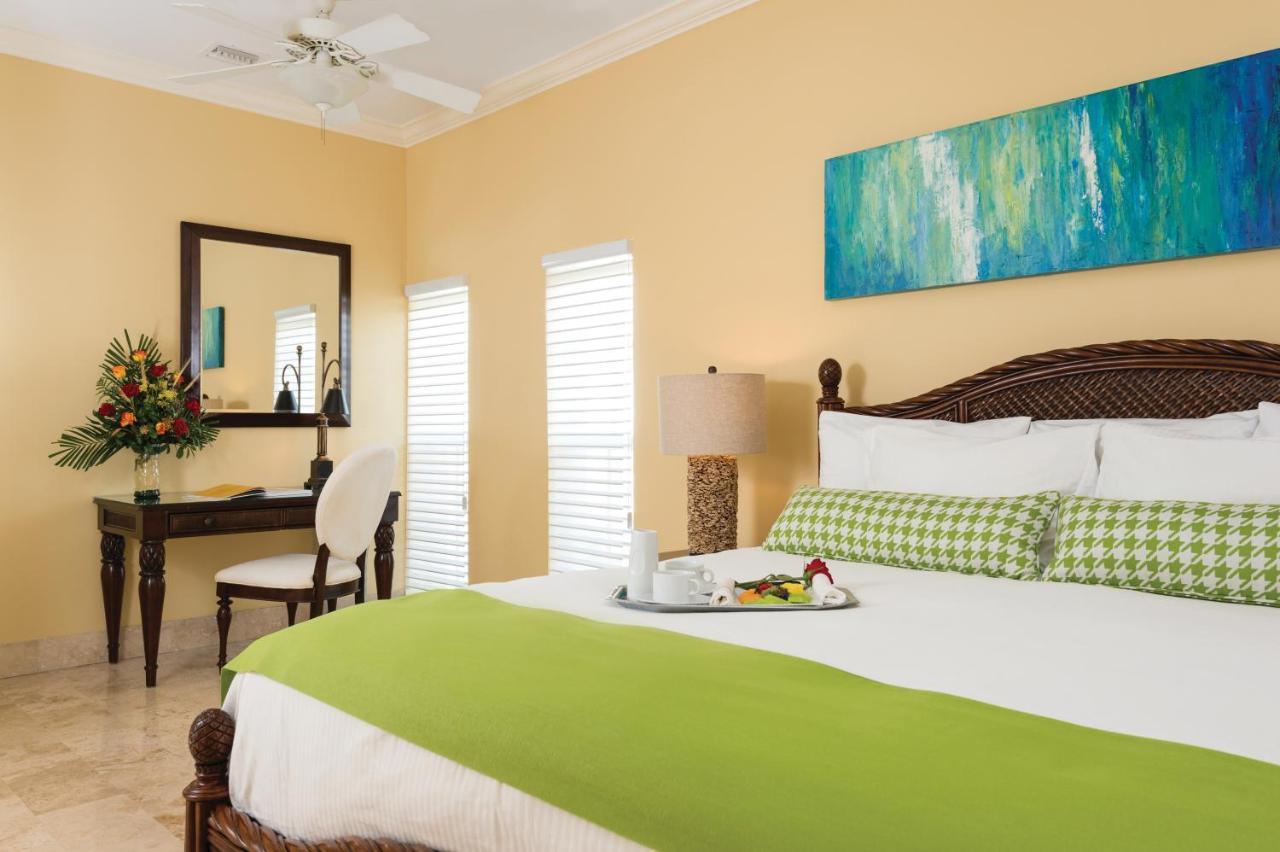 Windsong On The Reef Resort 4*