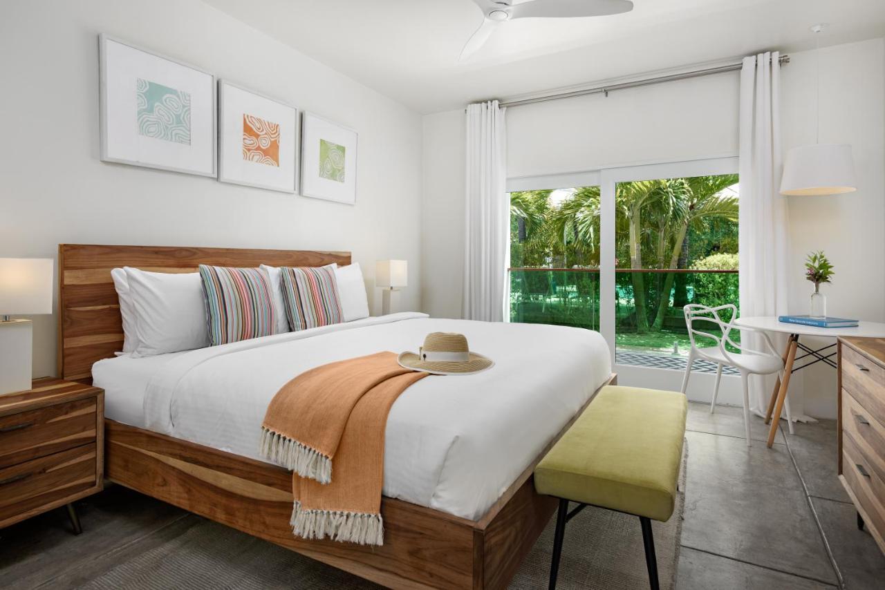Hotel The Oasis At 3*