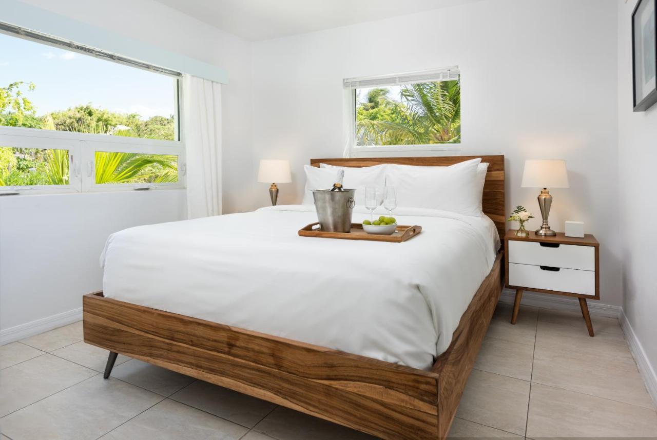 Hotel The Oasis At