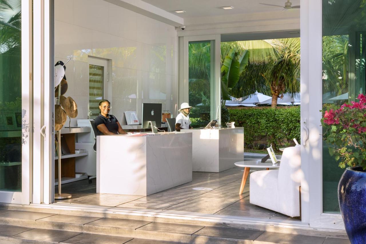 The Oasis At Hotel 3*