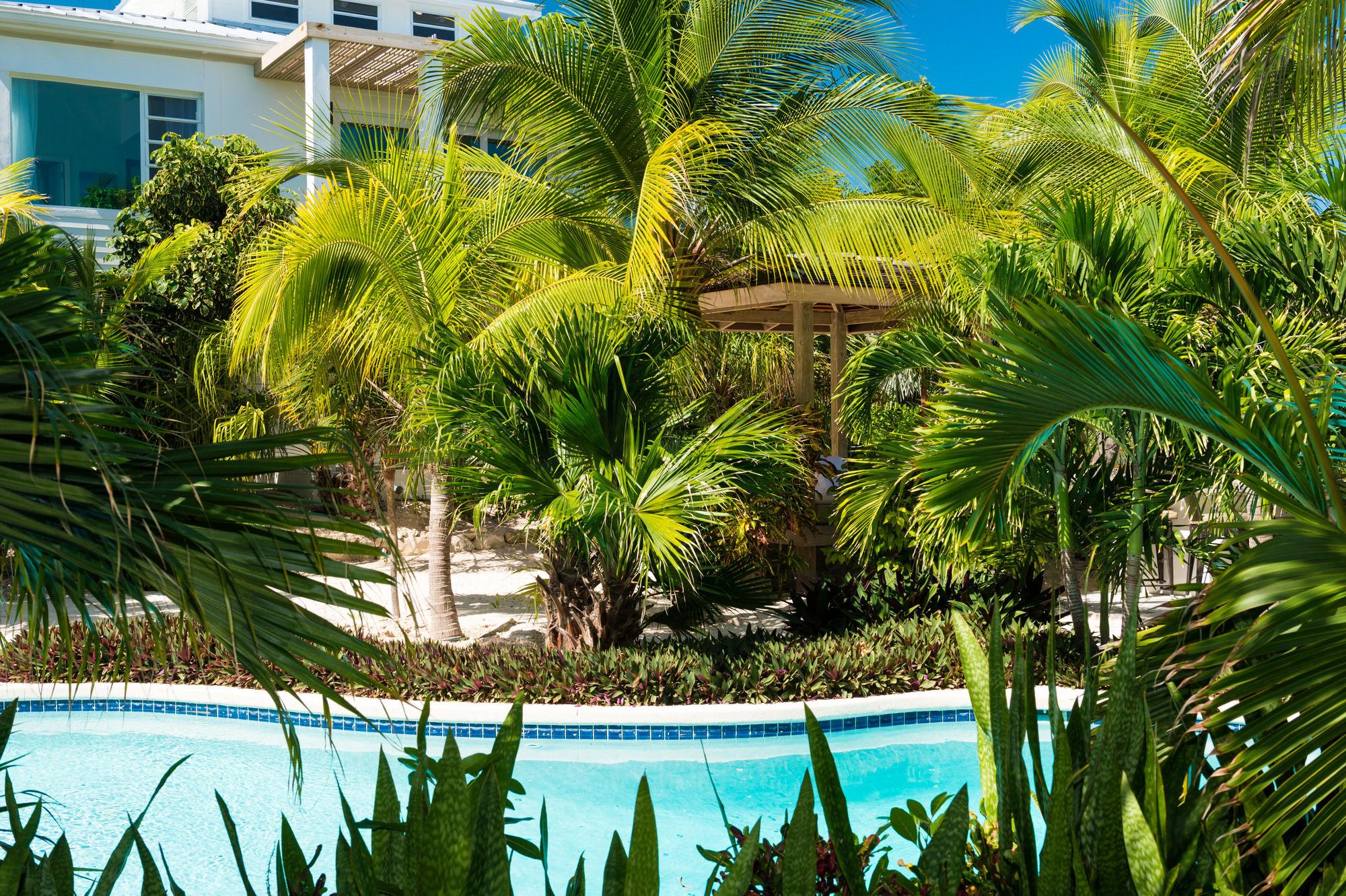 The Oasis At 3* Grace Bay