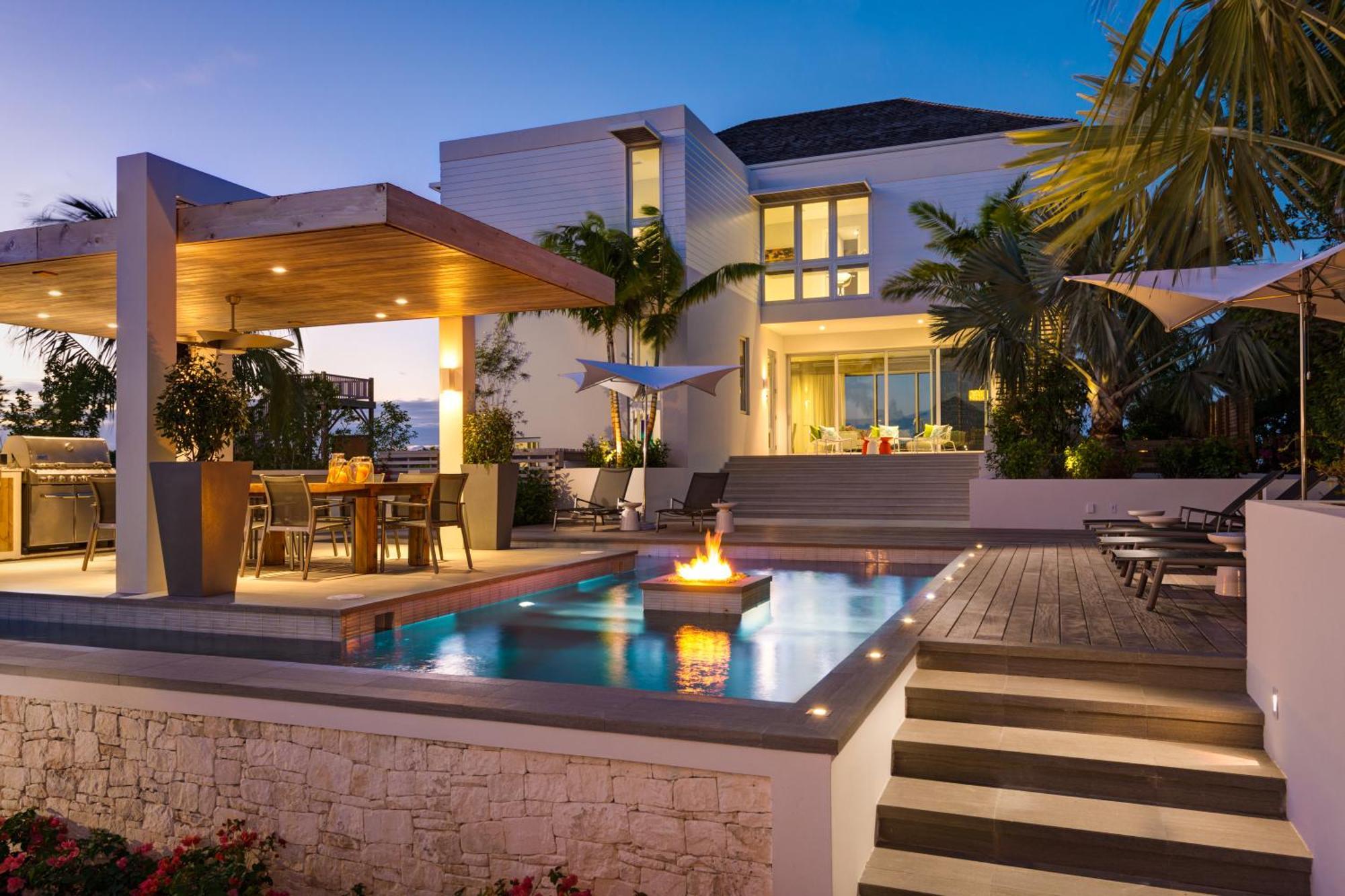 Club 5* Grace Bay
