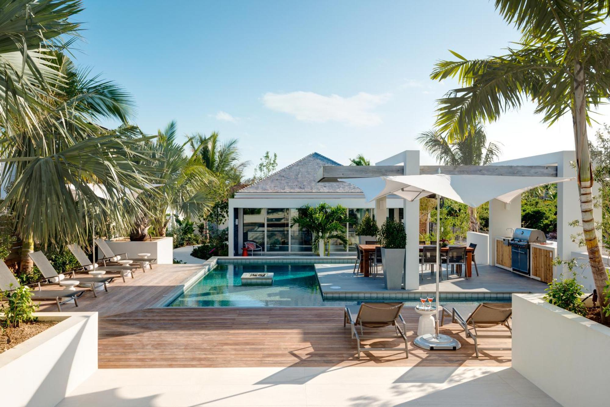 Club 5* Grace Bay