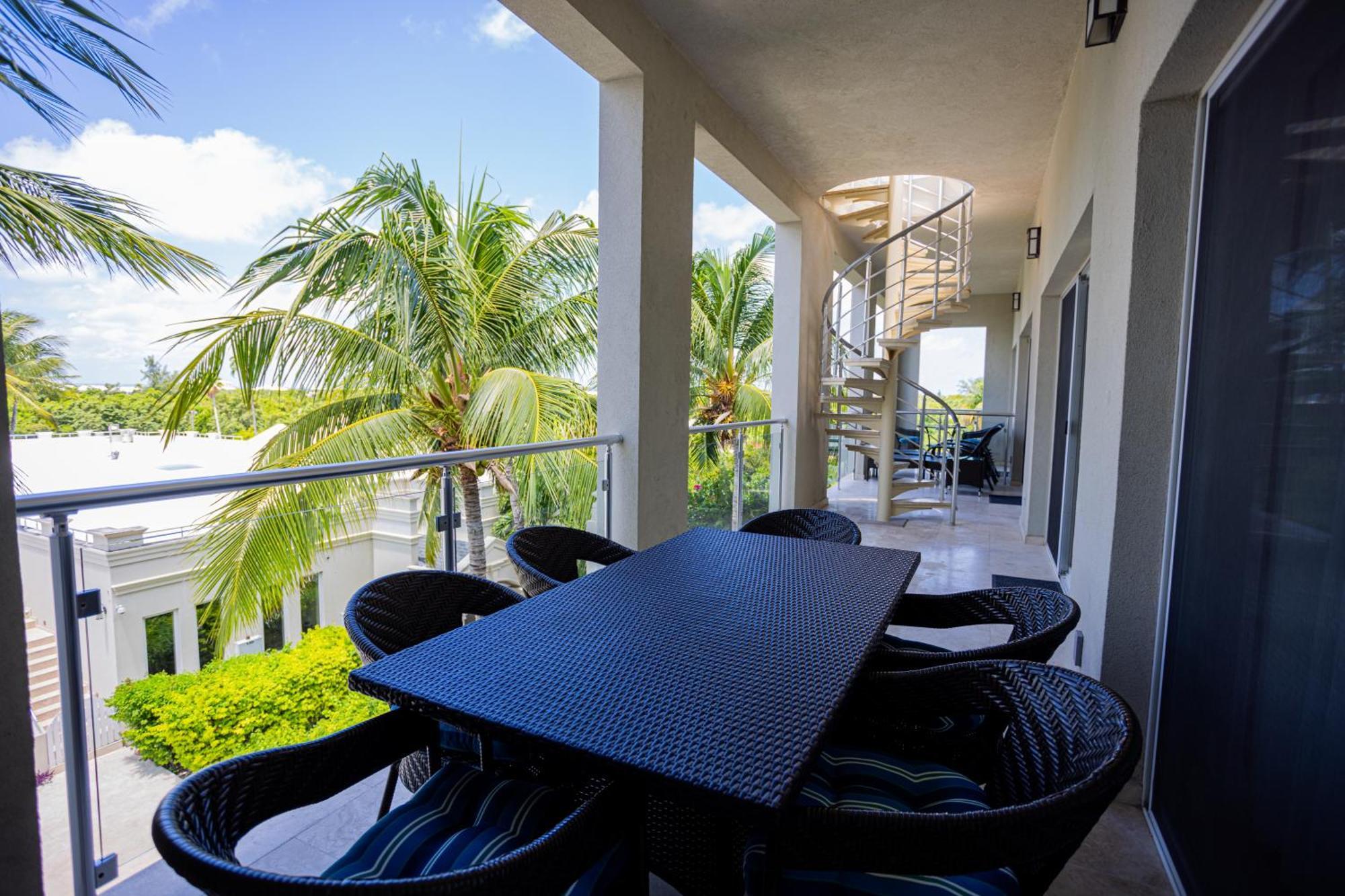The Atrium Grace Bay
