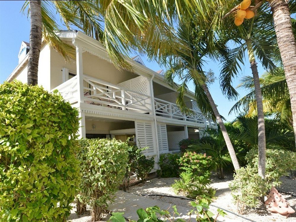 Caribbean Paradise Hotel