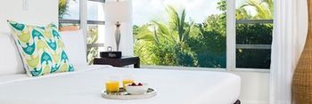 Hotel The Oasis At
