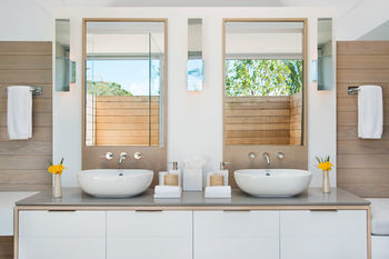 Enclave North Shore Resort