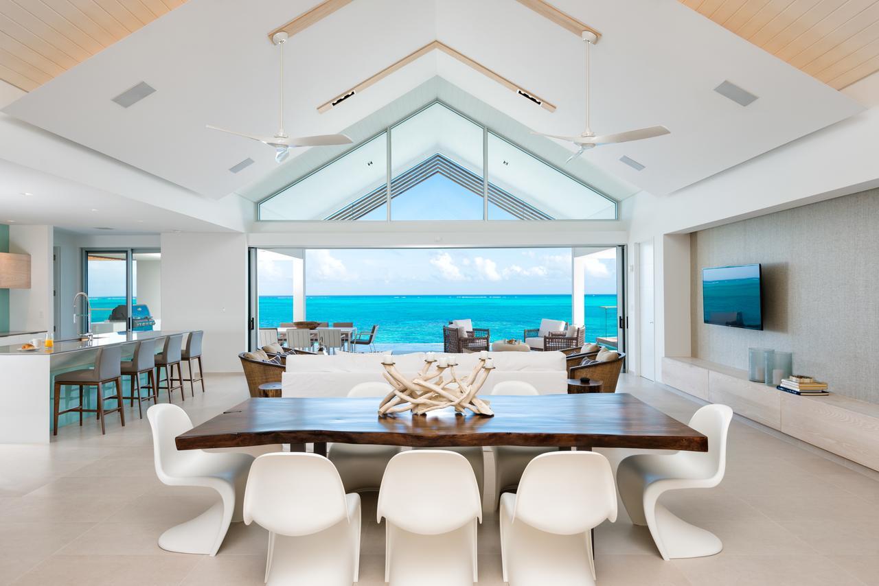 Enclave North Shore 5* Turtle Cove