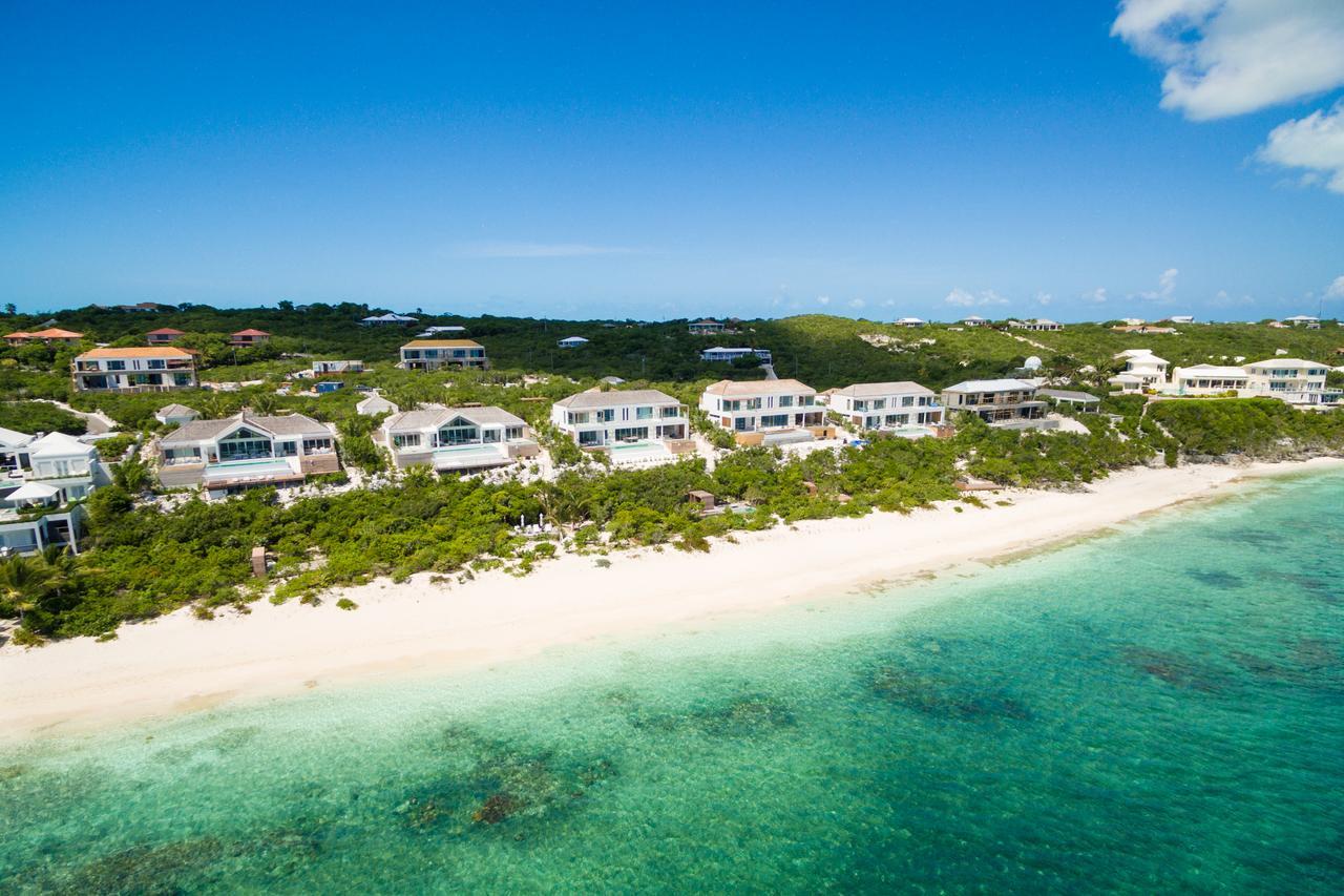 Enclave North Shore Resort 5*