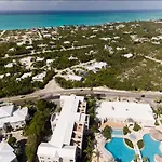 Luxury Grace Escape