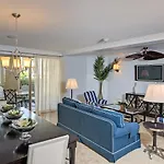 The Somerset On Grace Bay
