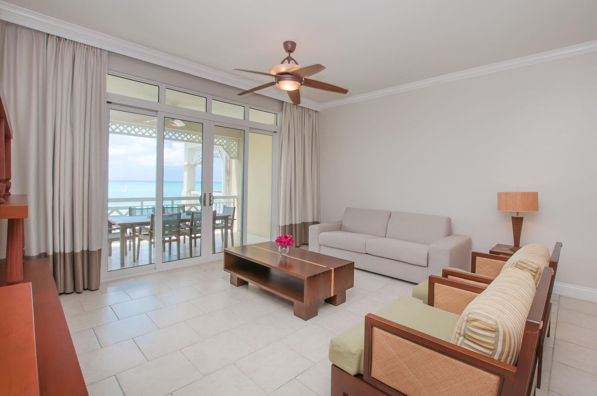 Alexandra 4* Grace Bay