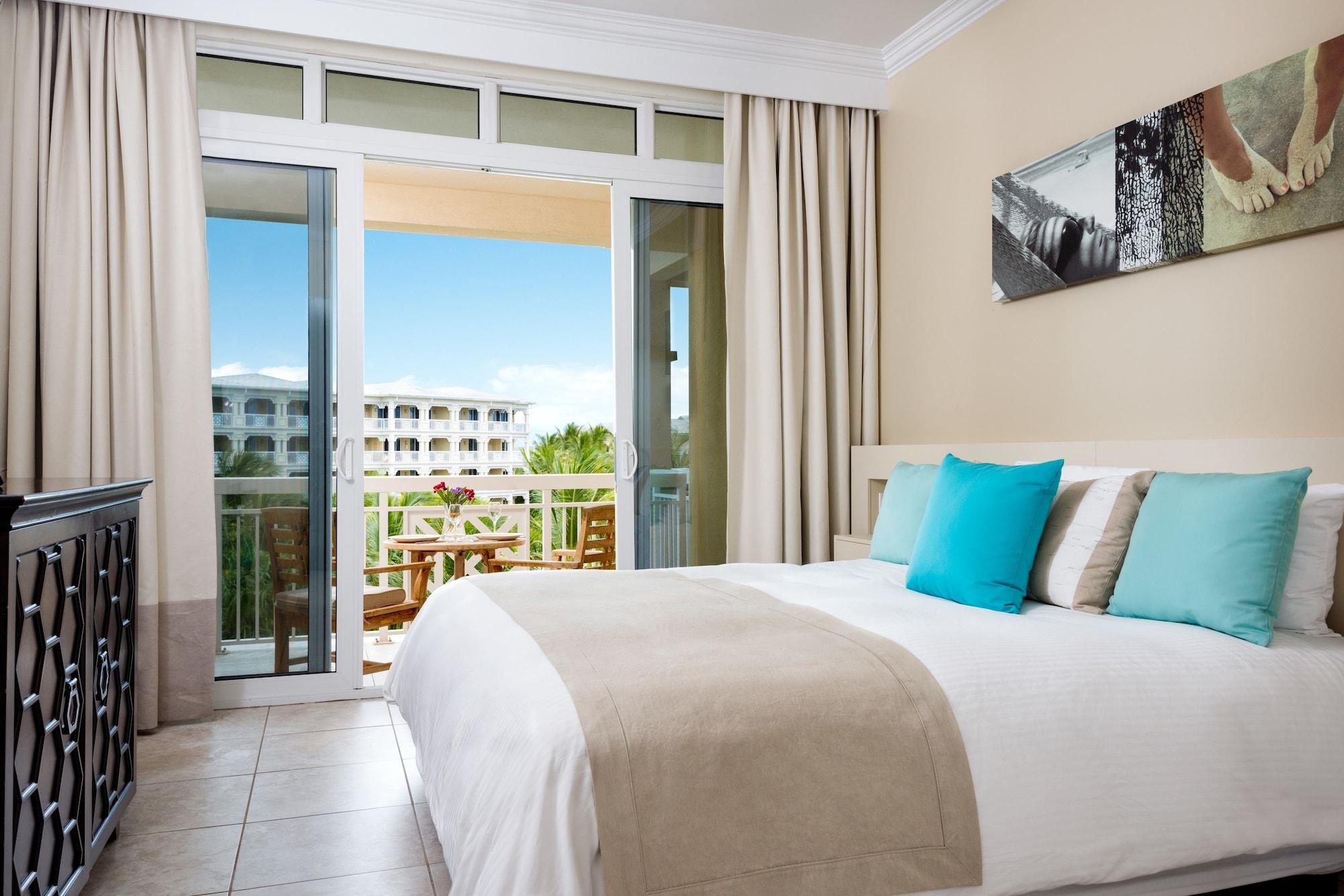 Alexandra Resort Grace Bay