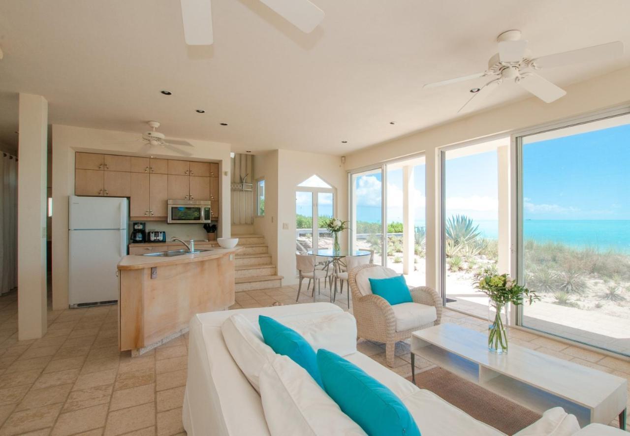 Holiday home Aqua Del Rose 3 Bedroom Beachfront