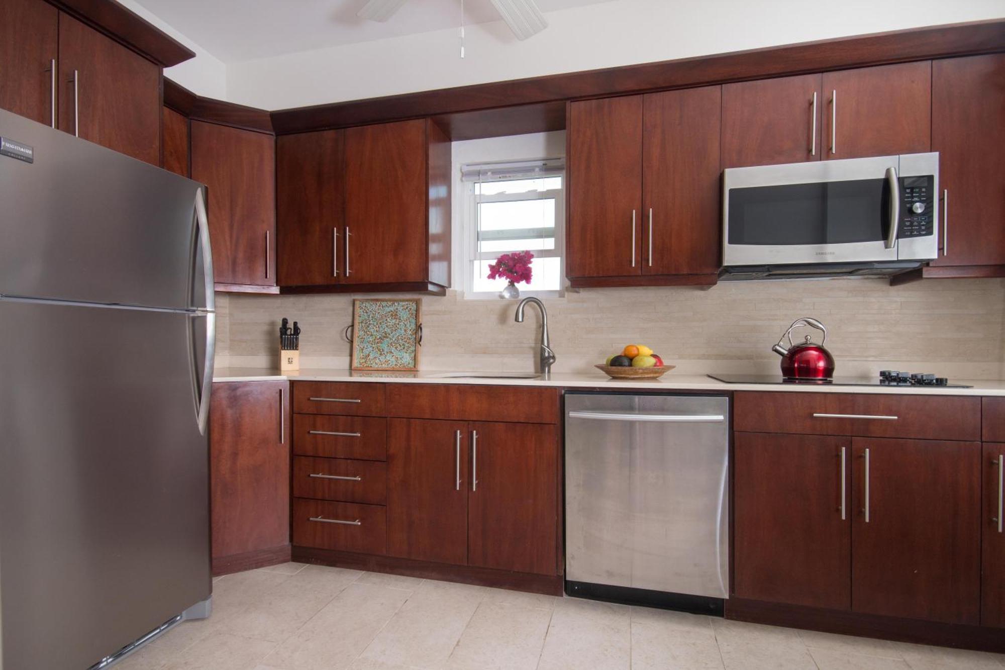 Resort Karana 4 Bedroom Long Bay