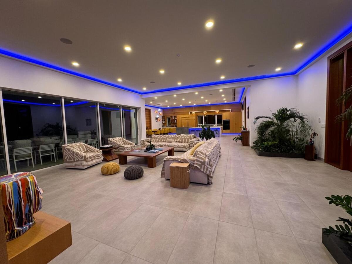 Turks & Caicos Islands Luxury Waterfront * Taylor Bay Beach