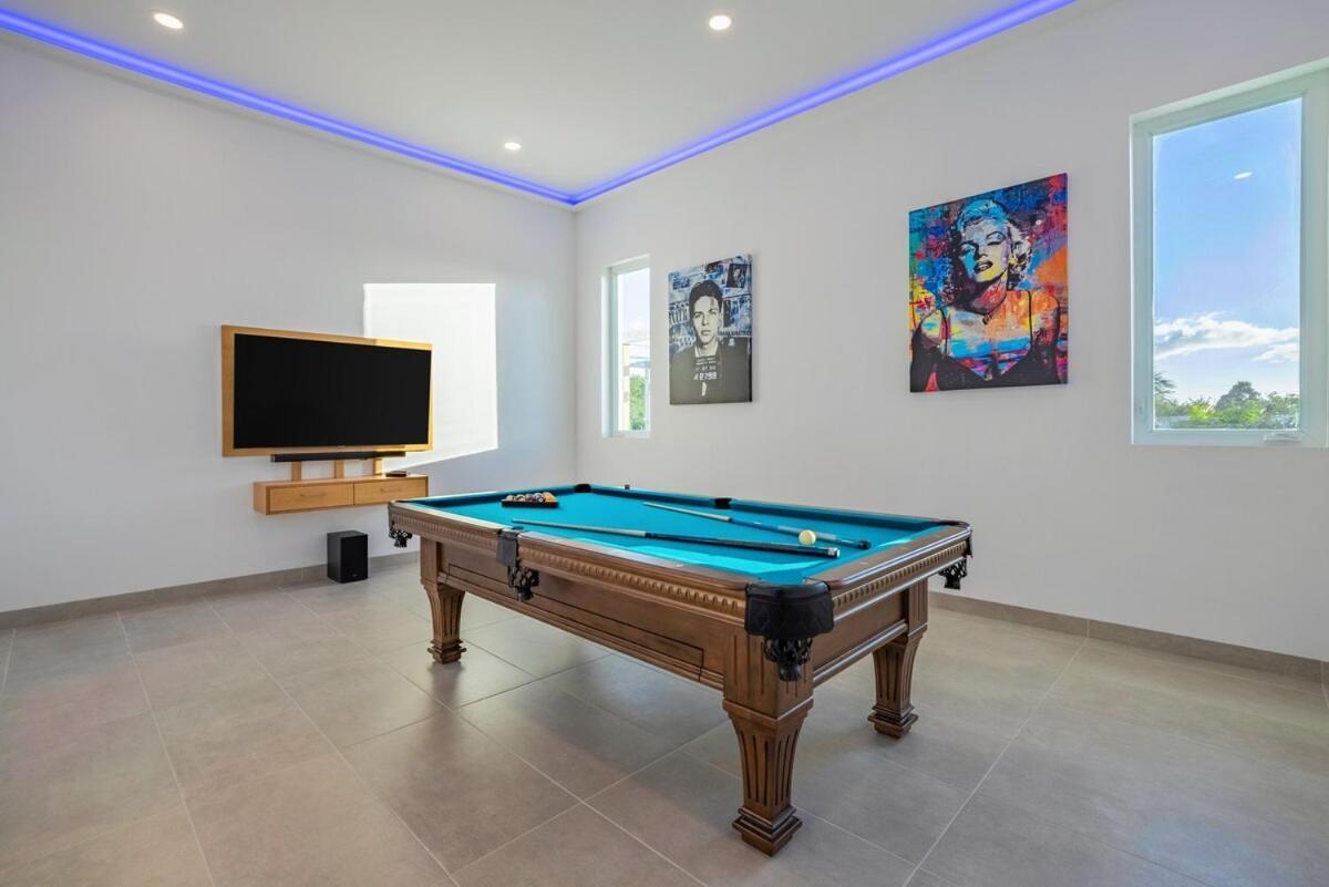 Turks & Caicos Islands Luxury Waterfront