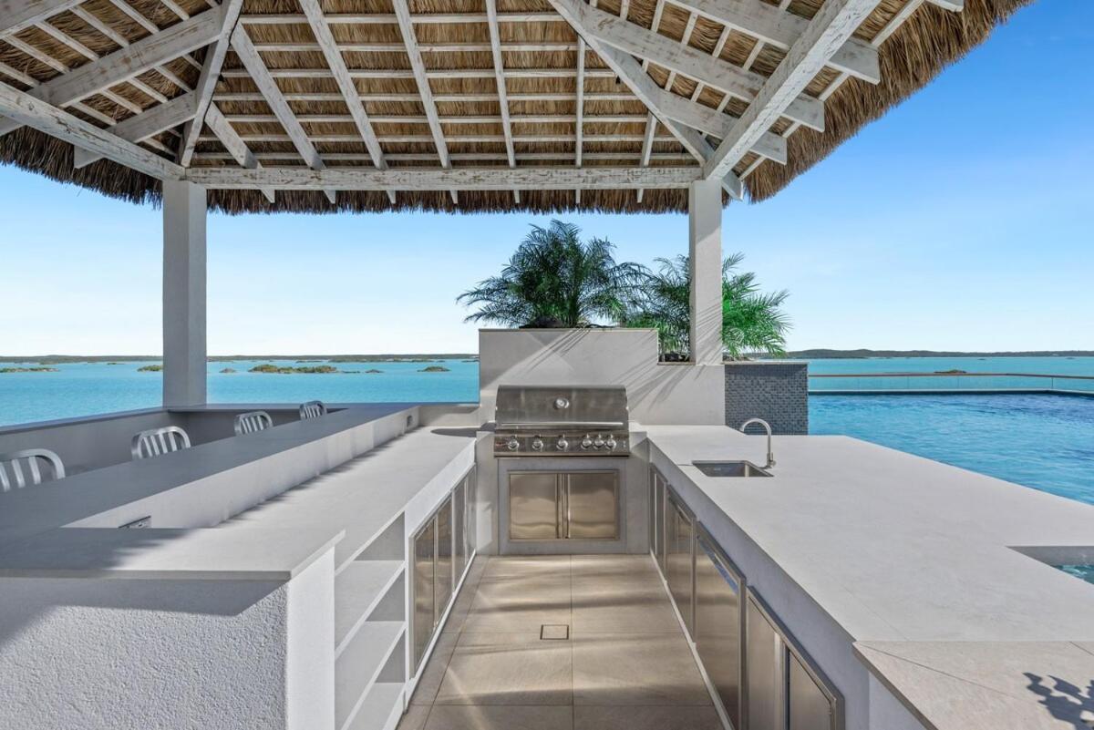 Villa Turks & Caicos Islands Luxury Waterfront *