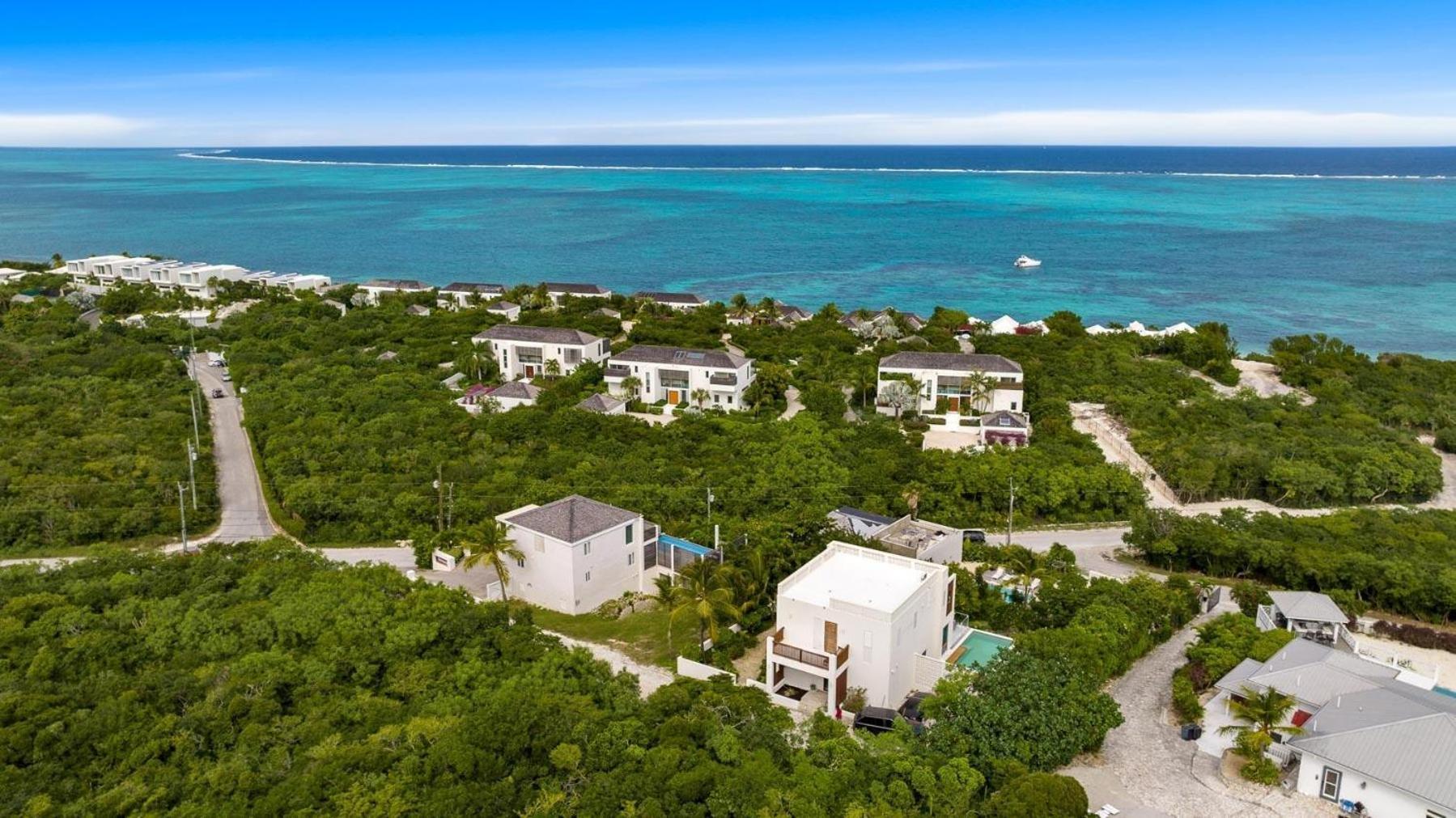 Treehaus Paradise Overlooking Grace Bay Providenciales