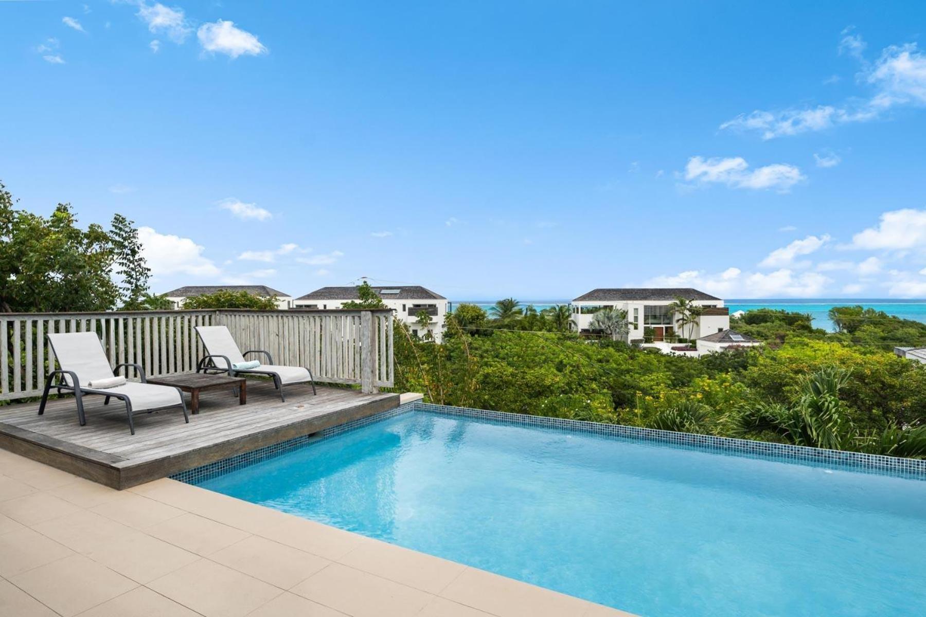 Villa Treehaus Paradise Overlooking Grace Bay Providenciales