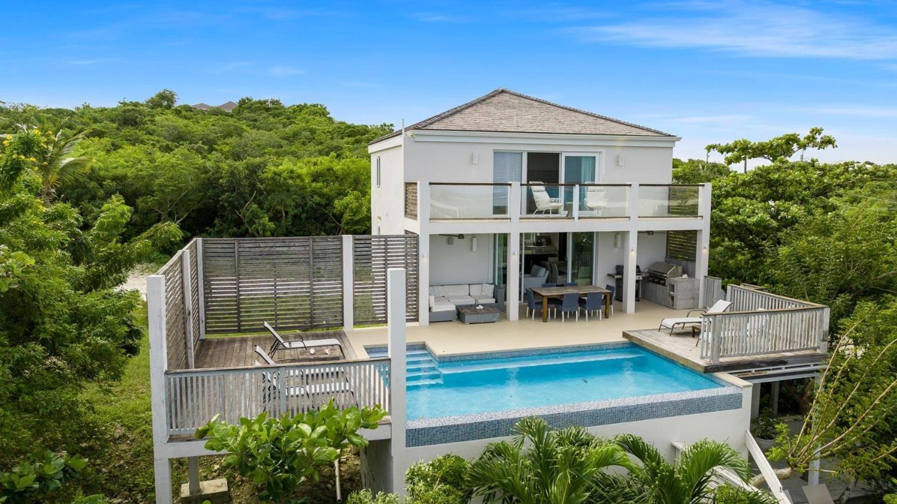 Treehaus Paradise Overlooking Grace Bay Providenciales
