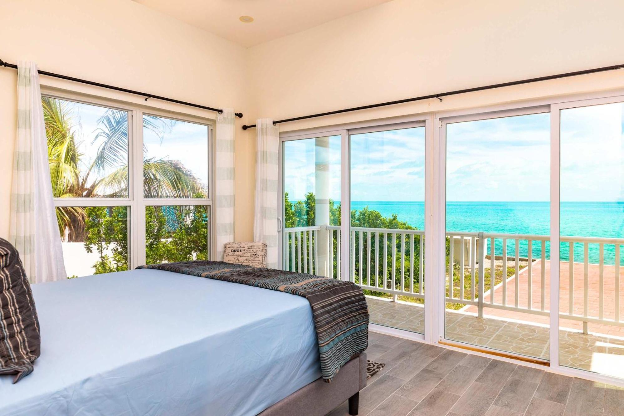 Oceanview Terrace Pool Access & Steps Providenciales