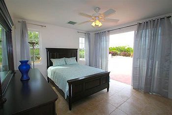 Villa Atlantic Ocean The Bight Settlements