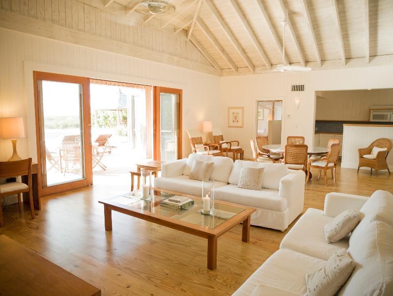 Parrot Cay Hotel 5*
