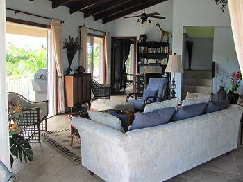 Casa De Isle Hotel 3*