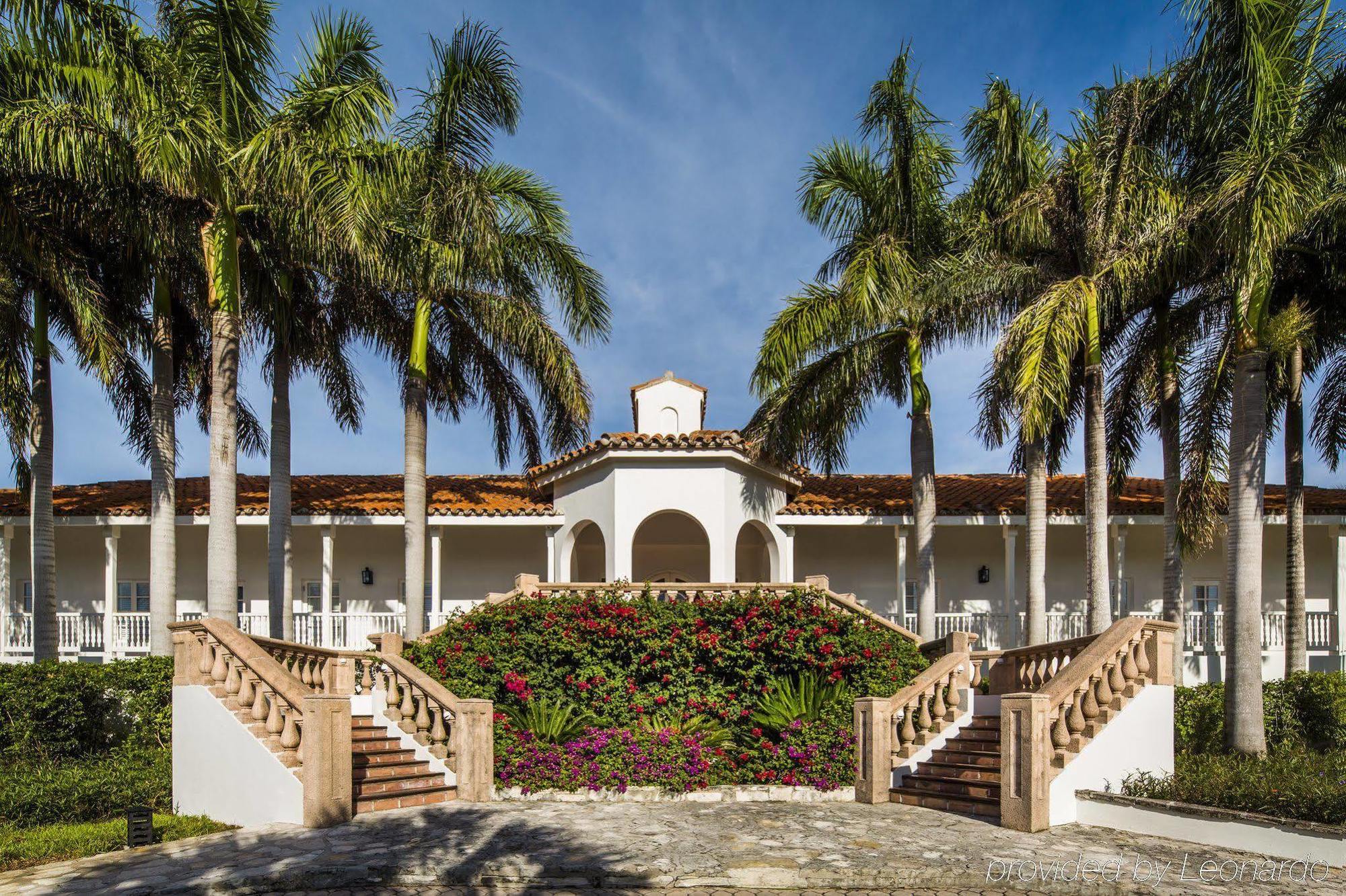Parrot Cay 5*