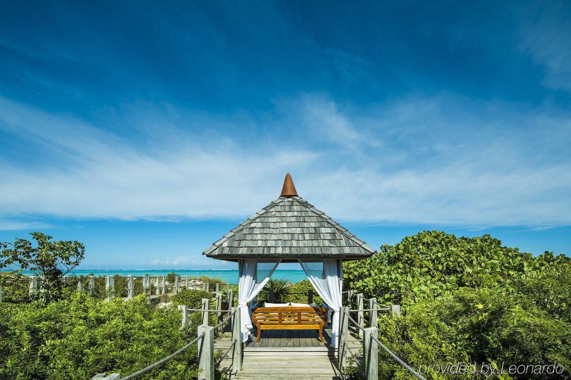 Parrot Cay 5* Five Cays Settlement
