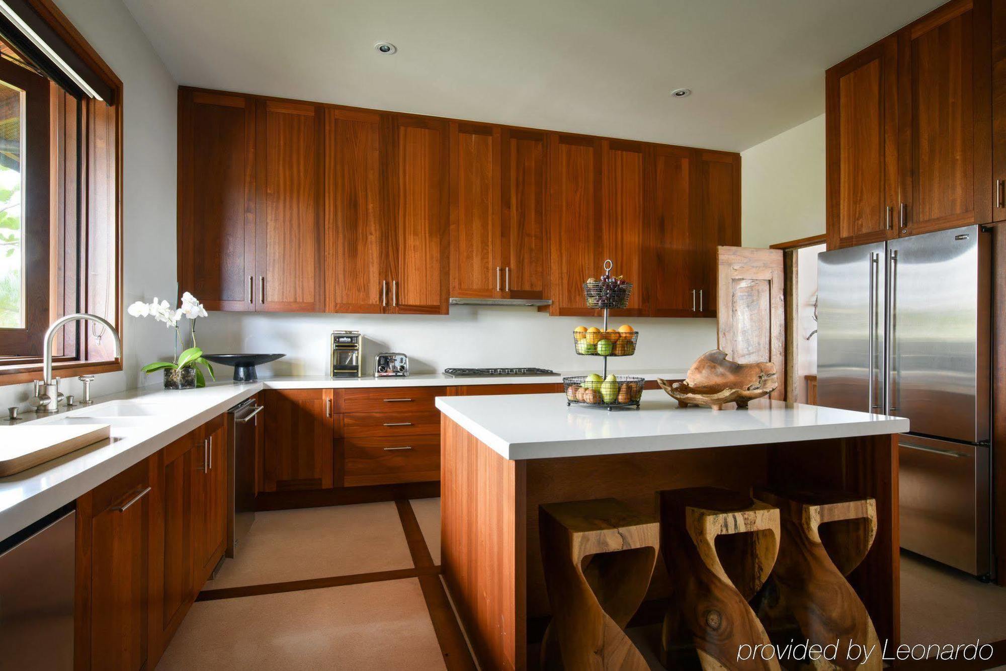 Parrot Cay 5* Five Cays Settlement
