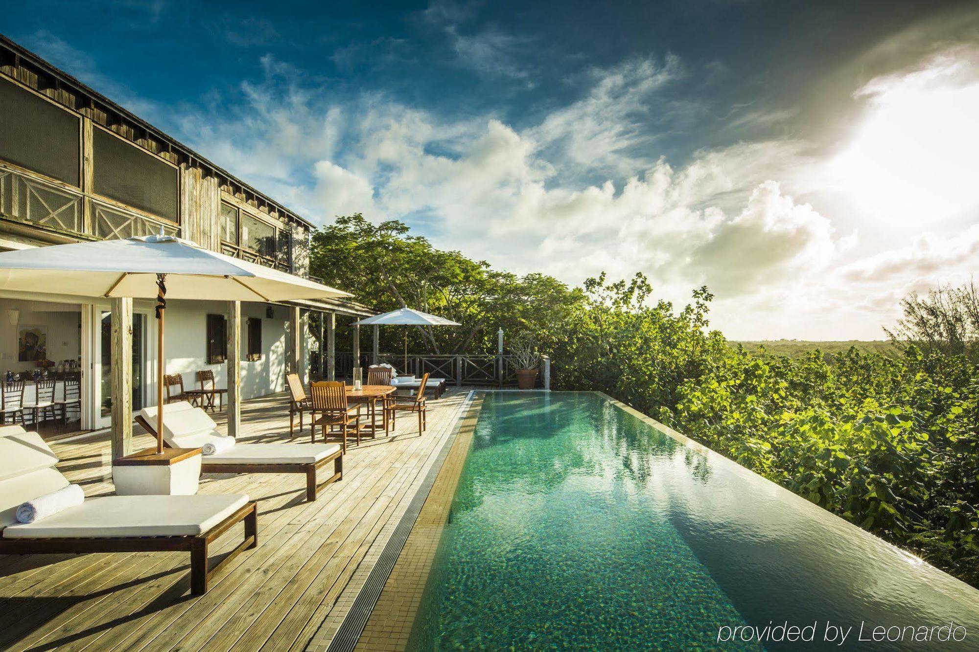 Parrot Cay Five Cays Settlement