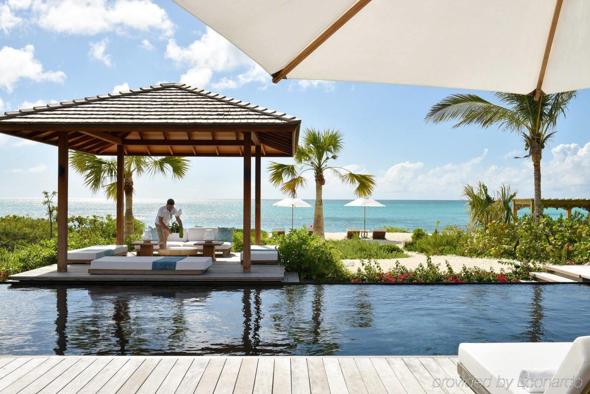 Parrot Cay Hotel Five Cays Settlement