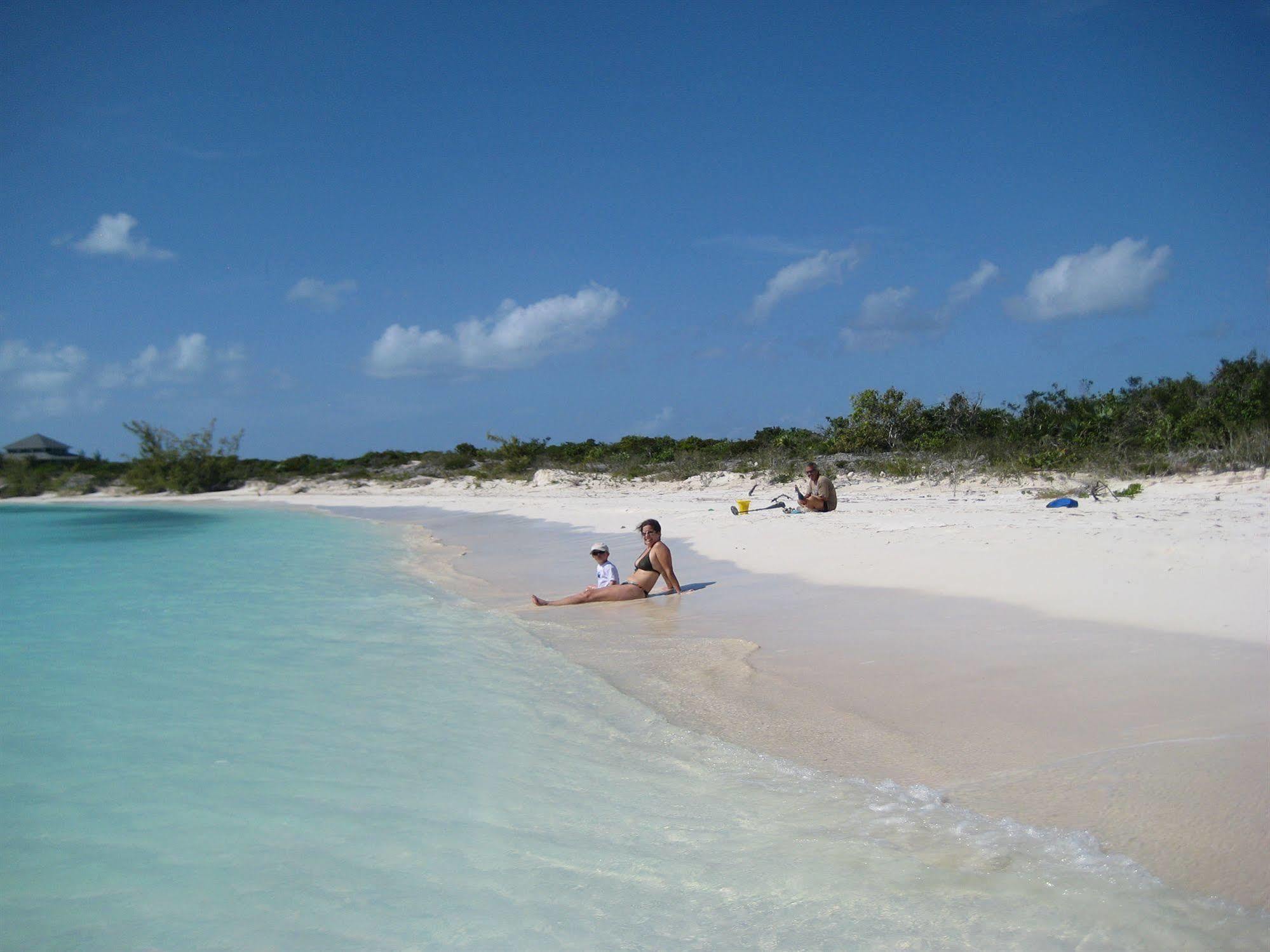 Casa De Isle Taylor Bay Beach